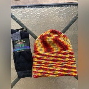 New Chili Cheese Fries Cuff Skull Cap & Black Outdoor Socks -Size 6-12